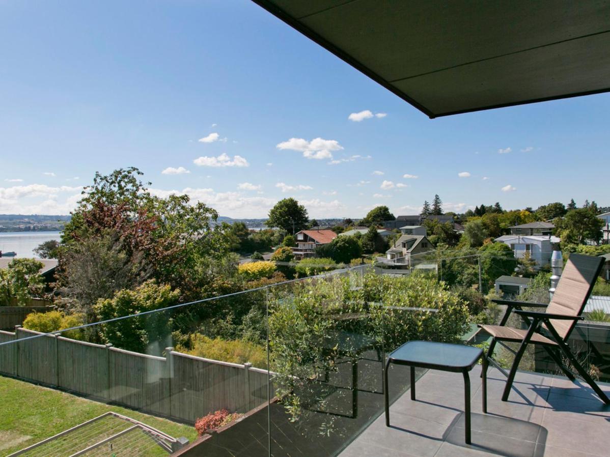 Taupo Escape - Rainbow Point Holiday Home Zewnętrze zdjęcie